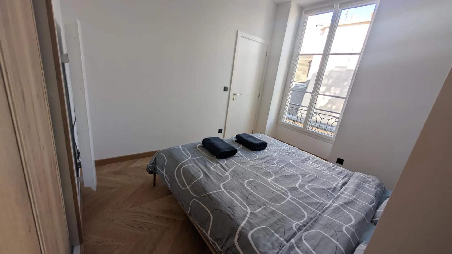 Omarais Bed & Breakfast Paris